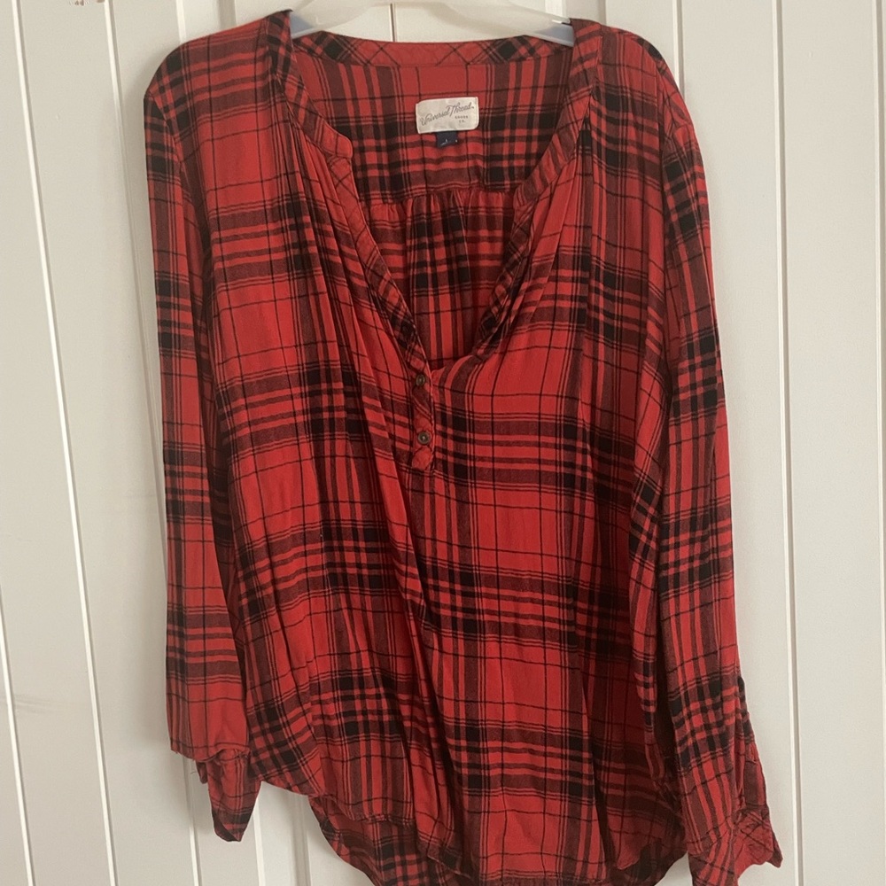 Plaid Tunic top with buttons